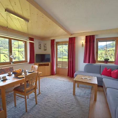 Ausblick Zillertal * Hainzenberg