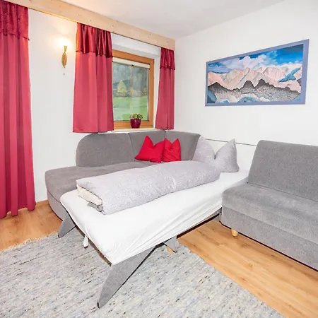 Ausblick Zillertal Appartement Hainzenberg