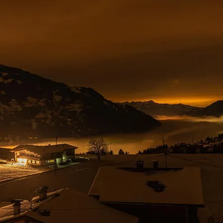 Ausblick Zillertal Apartman *